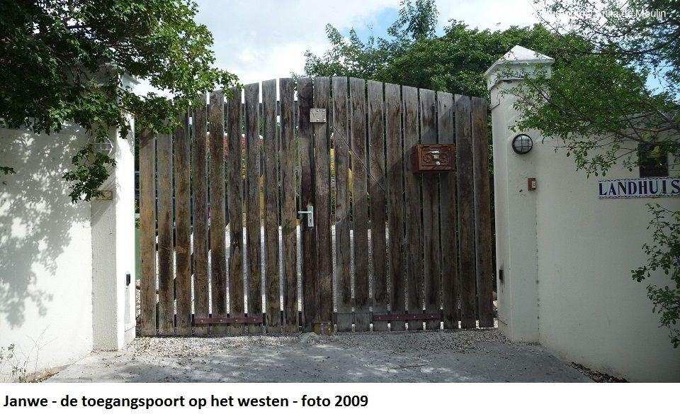 02. Janwe toegangspoort 2009